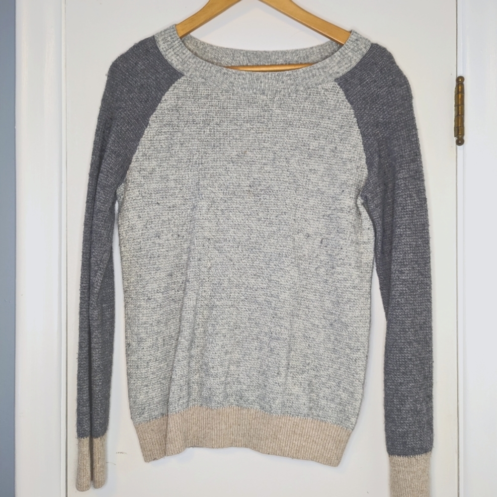 Banana Republic Waffle Knit Baseball Style Sweater